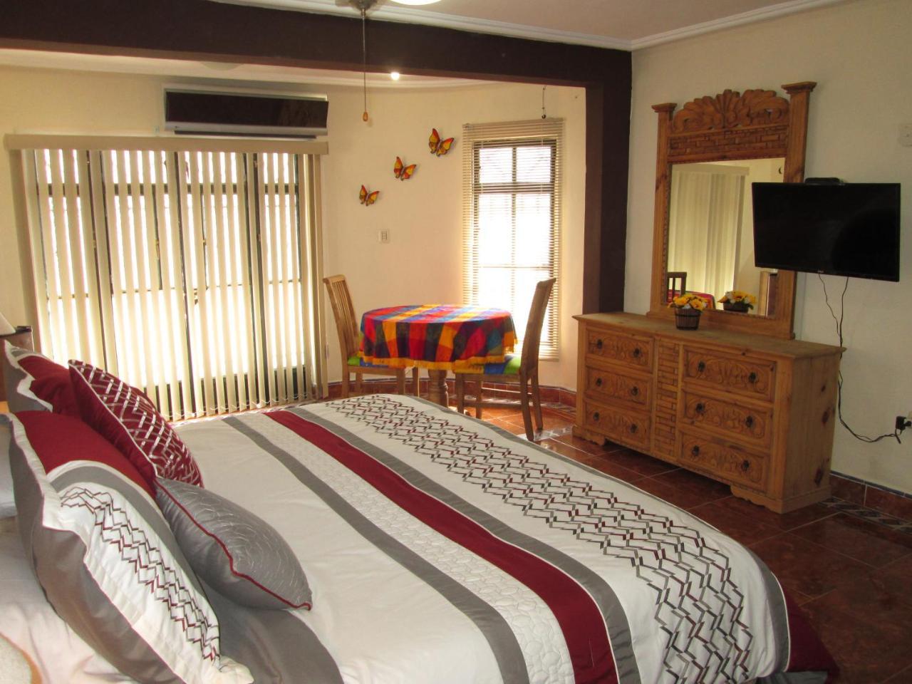 Mayan Sun - Bed And Breakfast Mérida Exterior photo