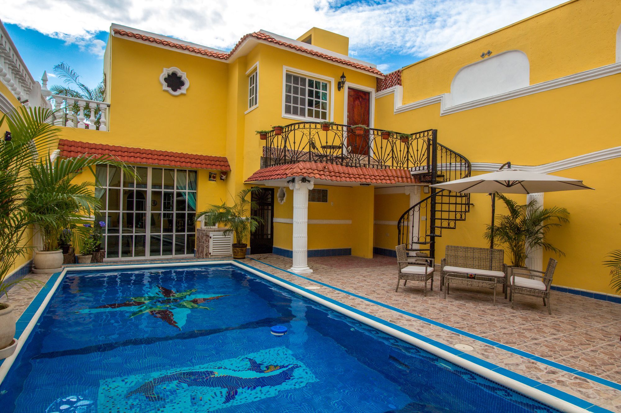 Mayan Sun - Bed And Breakfast Mérida Exterior photo